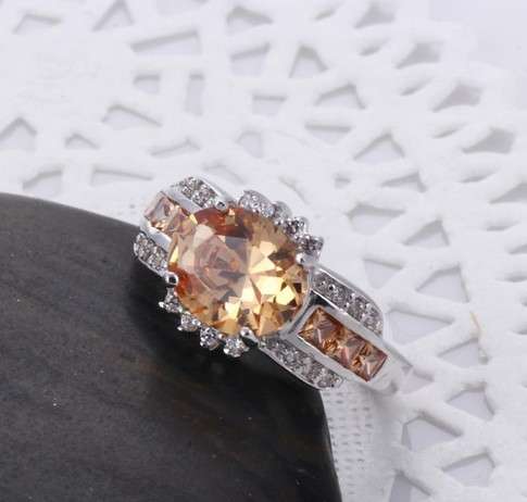 Attractive And Lovely Citrine & Diamond Simulants Ring #Size 7