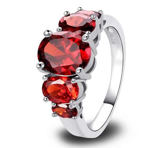 -- Size 8 -- 5 x Garnet Awesomely Set in Newly Imported 925 Silver Ring