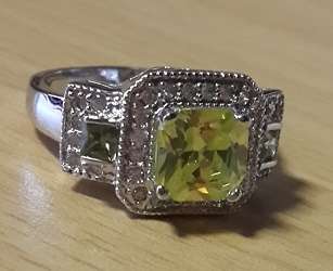 -- Size 9 -- Hm. Diamonds Gorgeously Set in 925 Silver Ring