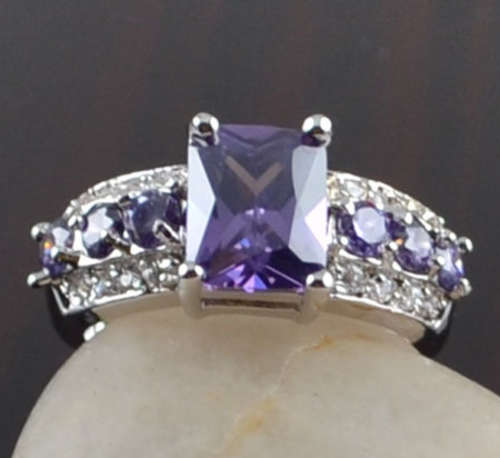 -  Size 8 -- Purple Diamond Crystals Stylish Set in 925 Silver Ring