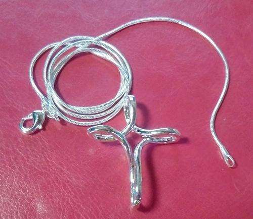 Eye Catching 40 x 30mm Imported Cross with Matching Chain