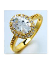 -- Size 8 --   Eye Catching Diamond Zircon in 18ct Yellow Gold Filled  Ring