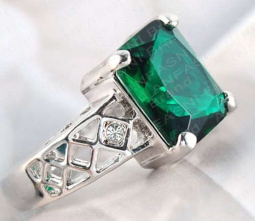 -- Exquisite -- Tourmaline & White Diamond Ring -- Size 9 --