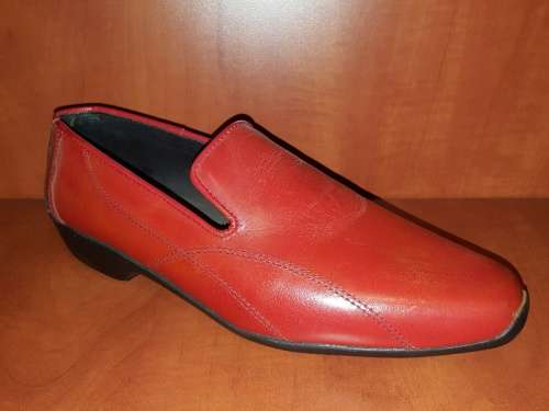 Carlo Torrini - Sizes 9, 11