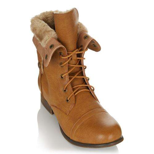DOLCE VITA  - Tan Boots with Detail Size 5, 7