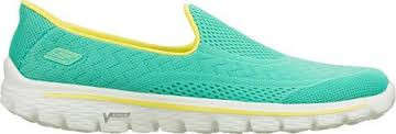 Original SKECHERS - Go Walk 2 Hyper Aqua - Sizes 3, 7