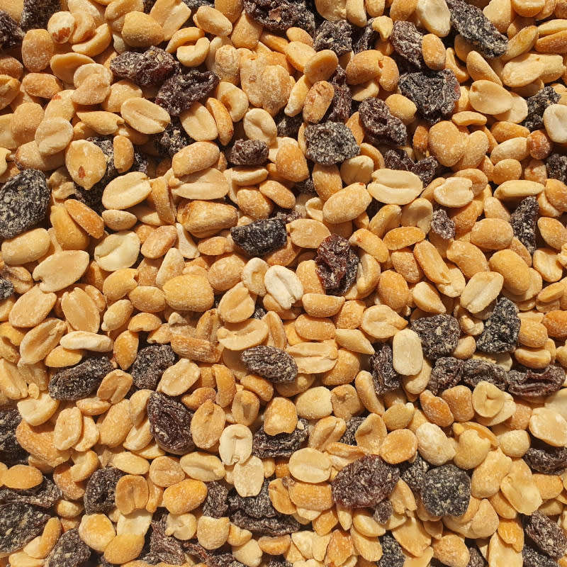 Cocktail Peanuts and Raisins 1kg