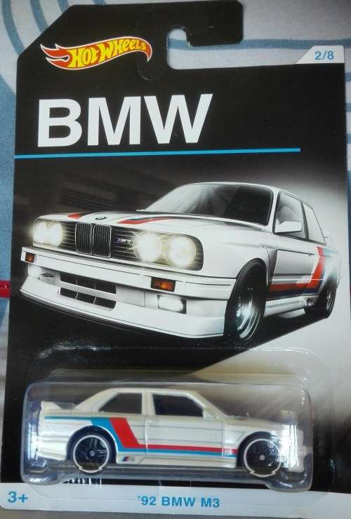 Diecast Hotwheels '92 BMW M3 (WHITE)