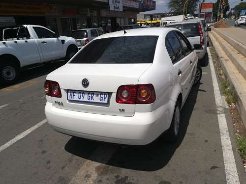 VW Polo Vivo 1.6 Trendline