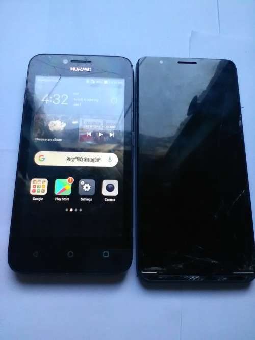 2 X Phones