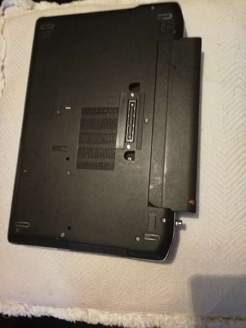 Dell Latitude E6320 Intel Core i5-2520M 2.5GHz 4GB Memory 250GB Hard Drive