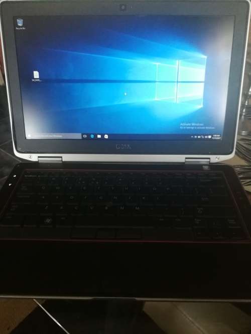 Dell Latitude E6320 Intel Core i5-2520M 2.5GHz 4GB Memory 250GB Hard Drive