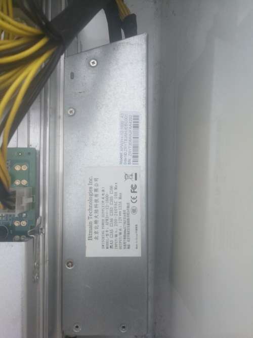 Bitmain asic miner s9 with power supply.Price drop!