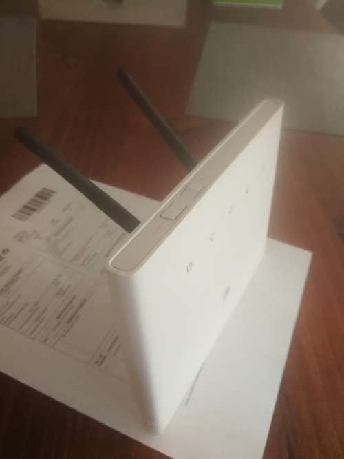 Huawei B315 Wireless LTE Router