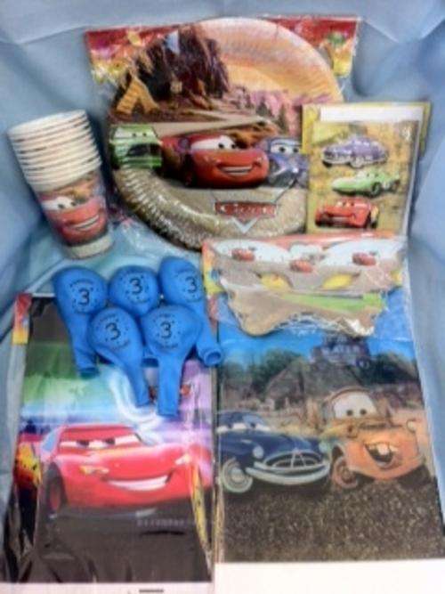 Full House Cars Party sets for 10 Kids