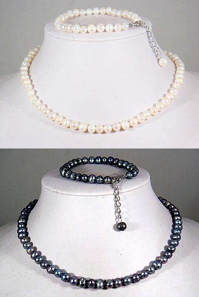 ***SPECIAL*** CHOOSE BLACK OR WHITE!!!! Genuine Freshwater Pearl Necklace and Bracelet Set!