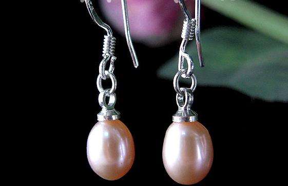 GENUINE FRESHWATER PEACH PEARL DROP EARRINGS!!