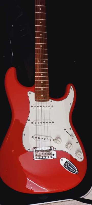 Fender Mexican Stratocaster(price negotiable)
