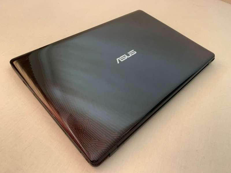 Asus FX550J Core i5, 12GB RAM, 512GB SSD - Nvidia GeForce GTX950M