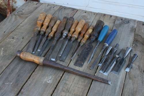 Large lot of vintage Woodworking chisels (Mostly Marples)