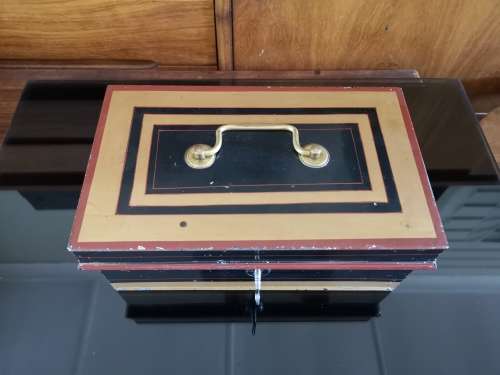 Vintage English tin cash box with key