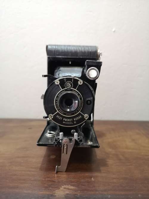Vest Pocket Kodak Model B camera