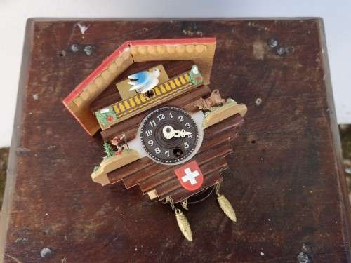 Swiss cottage clock