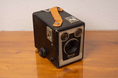 Kodak Brownie six-20 Model C box camera