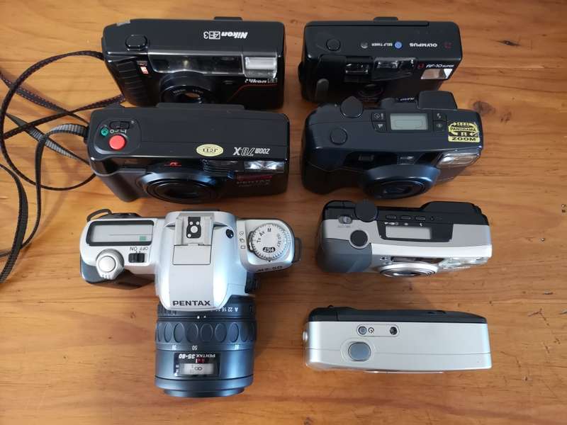 Vintage 35mm film cameras **please read**