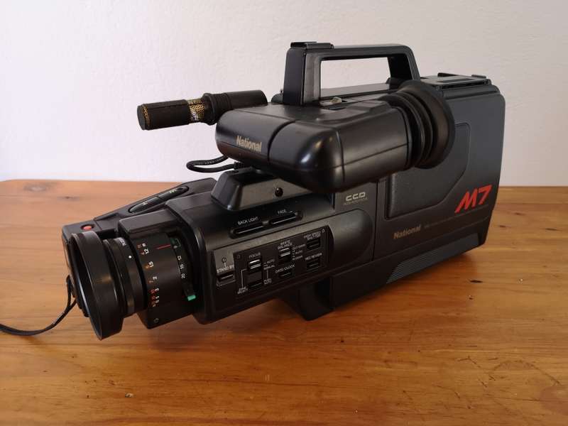 National M7 VHS camcorder