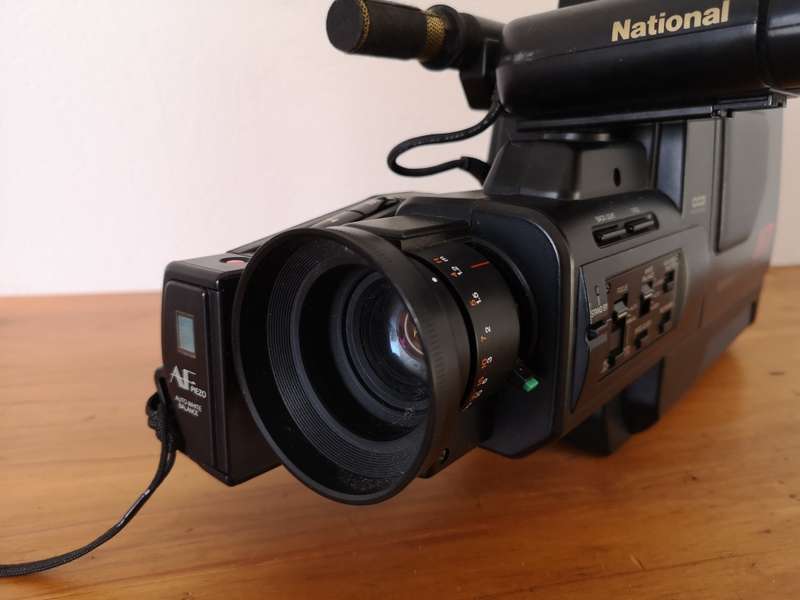 National M7 VHS camcorder