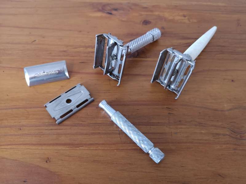 3 Old Gillette safety razors