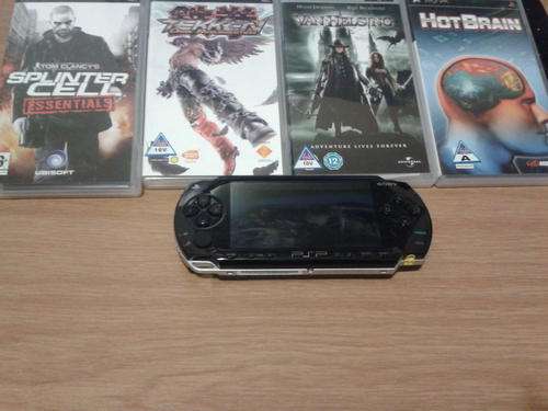 SONY PSP-1004 PLUS 3 GAMES and 1 MOVIE