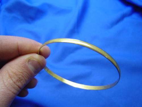 9ct Gold Bangle