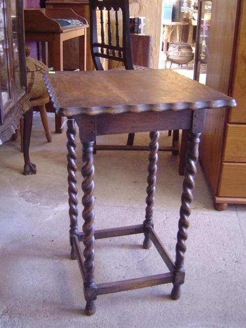 Barley Twist Oakwood Lamp Table