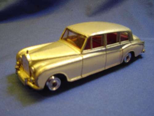Dinky Toys Rolls Royce Phantom V 198