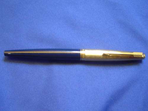 Parker Fountain Pen Royal Blue with Gold plated top