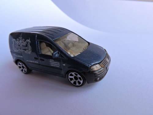 Matchbox VW Volkswagen Caddy Glass & Window glazer Like Hot Wheels
