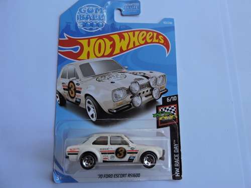 Hot Wheels FORD Escort RS1600  White Gum Ball Like Matchbox