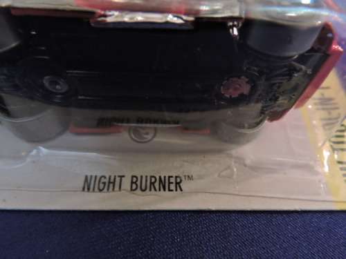 Hot Wheels NIGHT BURNER Treasure Hunt with HW Flame on car & card..