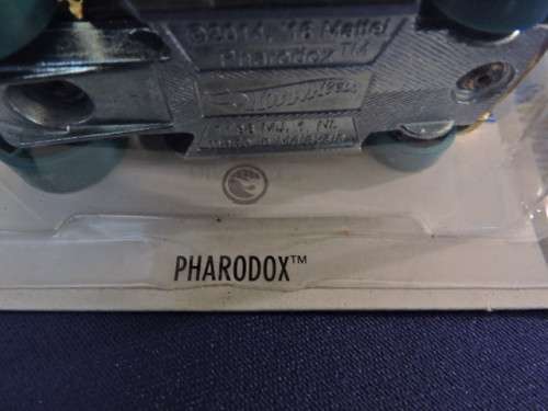 Hot Wheels PHARODOX Treasure Hunt with HW Flame on car & card..
