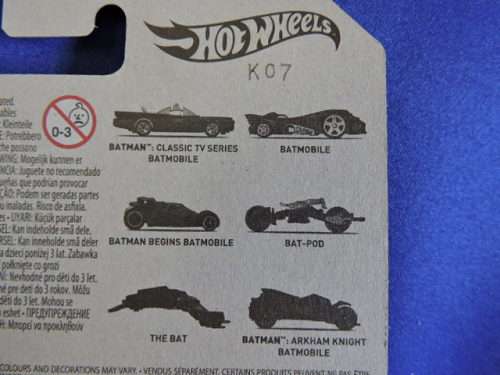 Hot Wheels BATMAN BEGINSBATMOBILE 3/6 colour collector pictorial long card.