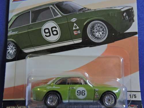 Hot Wheels Euro Speed Alfa Romeo GIULIA SPRINT GTA full metal with Real Riders....