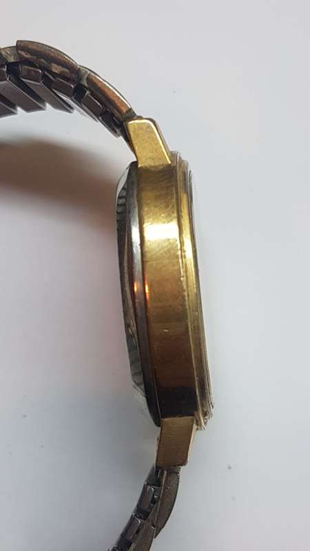 Omega De Ville Mens Automatic Watch with Date. Gold plated.