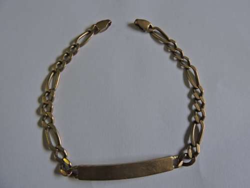 9ct Gold Name Bracelet
