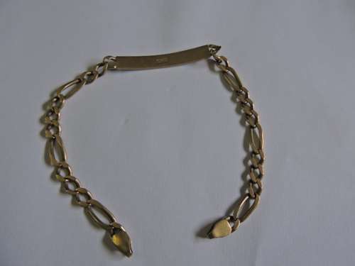 9ct Gold Name Bracelet