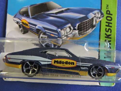 Hot Wheels FORD Gran Torino Sport ( Blue Milodon )