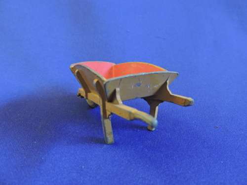 DINKY TOYS Meccano Ltd WHEEL BARROW 105B like Corgi Toys