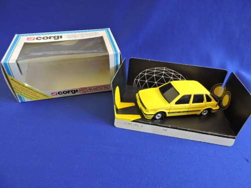 Corgi MG Maestro 1600  AUSTIN ROVER GROUP with working head and rear lights  MIB ...