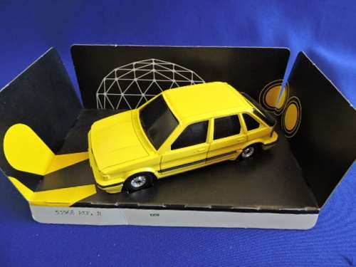 Corgi MG Maestro 1600  AUSTIN ROVER GROUP with working head and rear lights  MIB ...